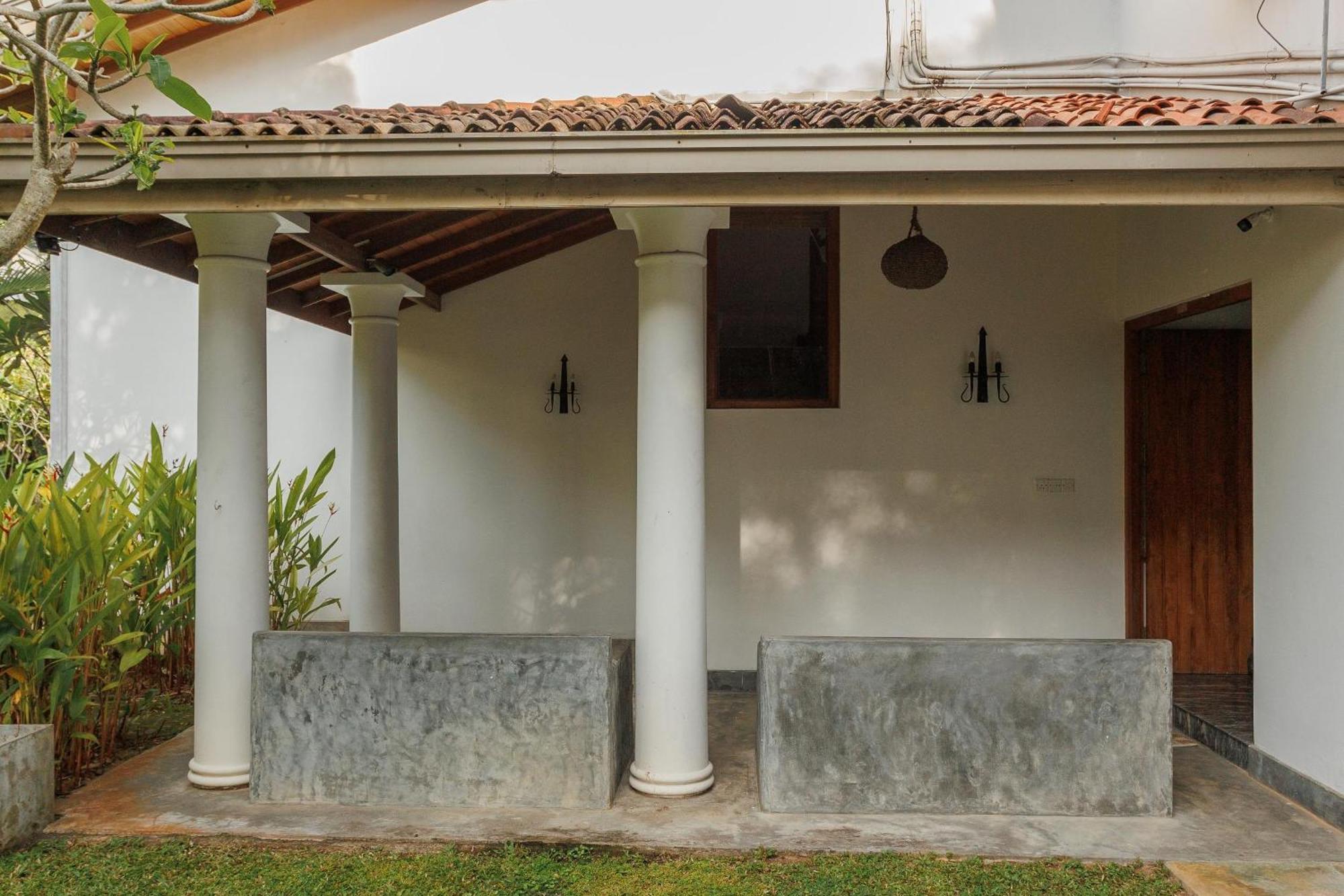 วิลลา ไวท์ ควีน Villa กอลล์ ภายนอก รูปภาพ